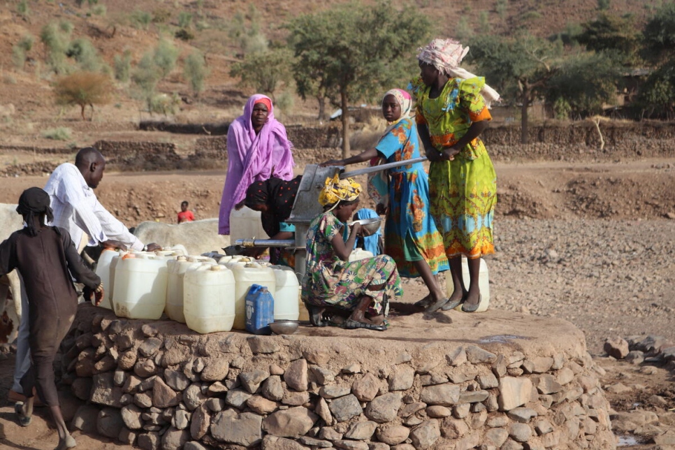 الصورة: قرية للنازحين العائدين في بلدة شمال جبل مرة في وسط دارفور. UNHCR/Modesta Ndubi ©