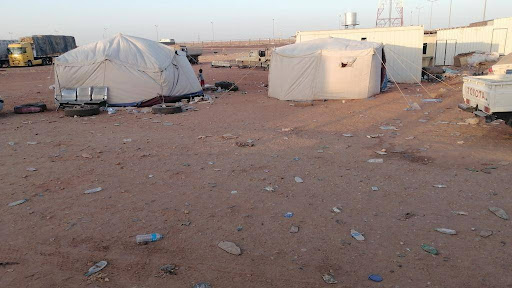 Photo: Healthcare tent at Arqeen Crossing (Source: Witnesses stuck at Arqeen Crossing).